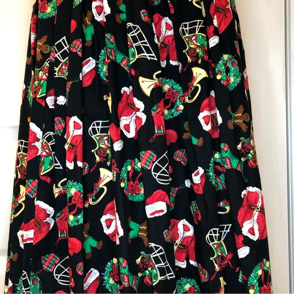 Vintage The Eagle’s Eye Christmas-print cotton maxi skirt, small - Picture 4 of 8